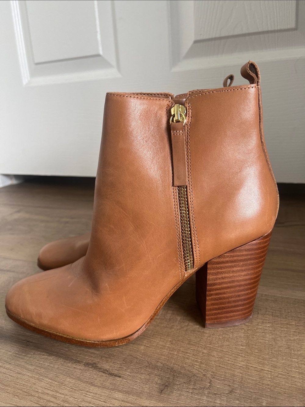 Aldo Cognac Leather Ankle Booties with Stacked Heel Boho Leather Fall Autumn